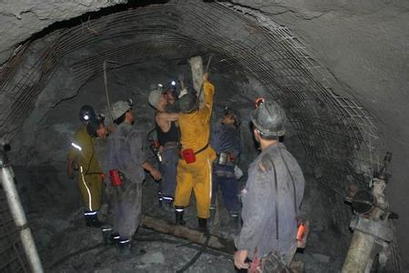 牧野工程爆破中的危险因素分析以及应对工程爆破危险的措施